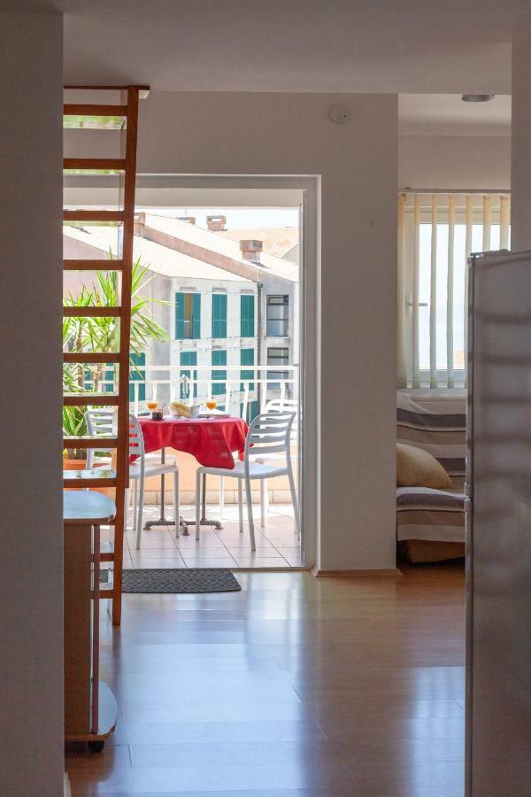 Apartmani "Miso" Podgora Exterior foto